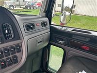 2022 Peterbilt 389