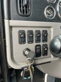 2022 Peterbilt 389