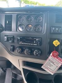 2024 Peterbilt 579