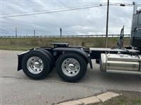 2025 Peterbilt 567