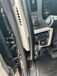 2025 Peterbilt 567