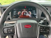 2025 Peterbilt 567