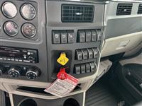 2025 Peterbilt 567