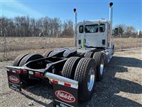 2025 Peterbilt 567