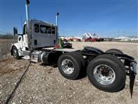 2025 Peterbilt 567