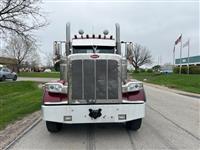 2022 Peterbilt 389