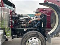 2022 Peterbilt 389