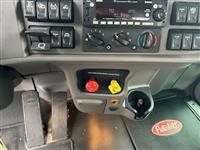 2022 Peterbilt 389