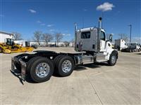 2025 Peterbilt 567