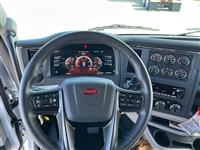 2025 Peterbilt 567