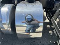 2024 Peterbilt 389
