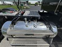 2024 Peterbilt 389