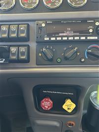 2024 Peterbilt 389