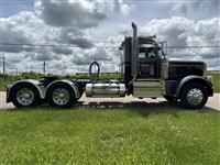2024 Peterbilt 389