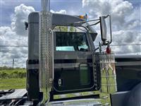 2024 Peterbilt 389