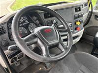2021 Peterbilt 579