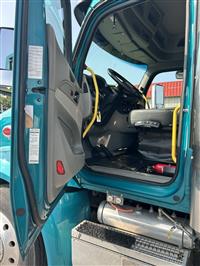 2020 Peterbilt 579
