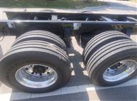 2025 Peterbilt 589
