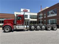 2022 Kenworth W900L
