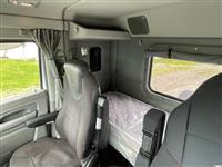 2017 Kenworth T880S