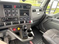 2017 Kenworth T880S