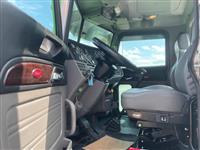 2019 Peterbilt 389