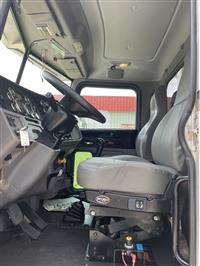 2016 Peterbilt Glider