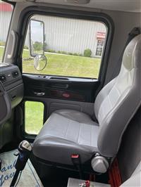 2016 Peterbilt Glider