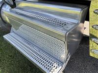 2023 Peterbilt 389