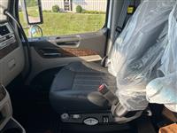 2026 Peterbilt 589