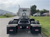2023 Peterbilt 389