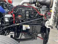 2023 Peterbilt 389