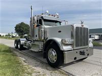 2023 Peterbilt 389