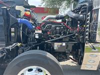 2023 Peterbilt 389