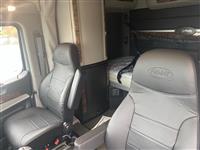 2025 Peterbilt 589