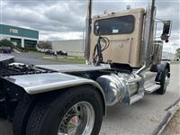 2020 Peterbilt 389