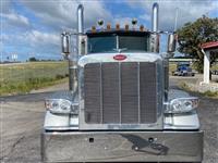 2023 Peterbilt 389