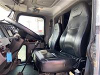 2023 Peterbilt 389