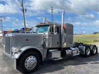 2023 Peterbilt 389