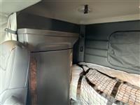 2026 Peterbilt 589