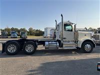 2026 Peterbilt 589