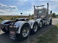 2026 Peterbilt 589