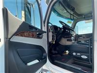 2026 Peterbilt 589