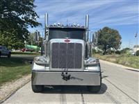 2025 Peterbilt 589