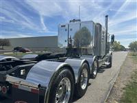 2025 Peterbilt 589