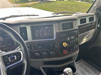 2025 Peterbilt 589