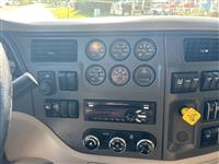 2020 Peterbilt 567