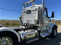 2026 Peterbilt 567