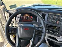 2026 Peterbilt 567