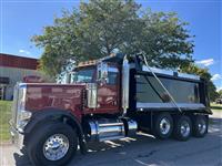 2022 Peterbilt 389